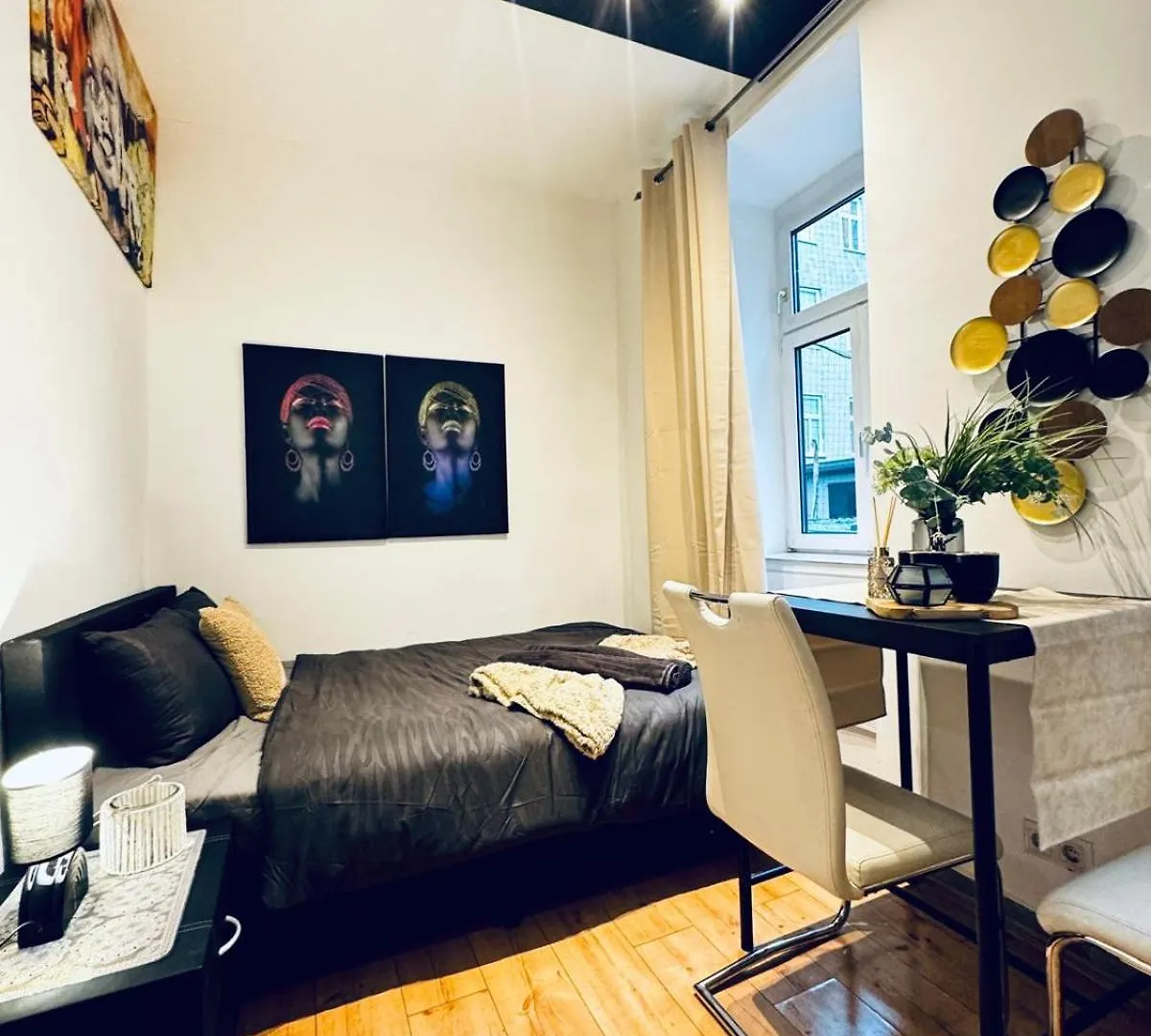 Nice Studio Apt For 2P, 15Minutes To Rathausplatz فيينا